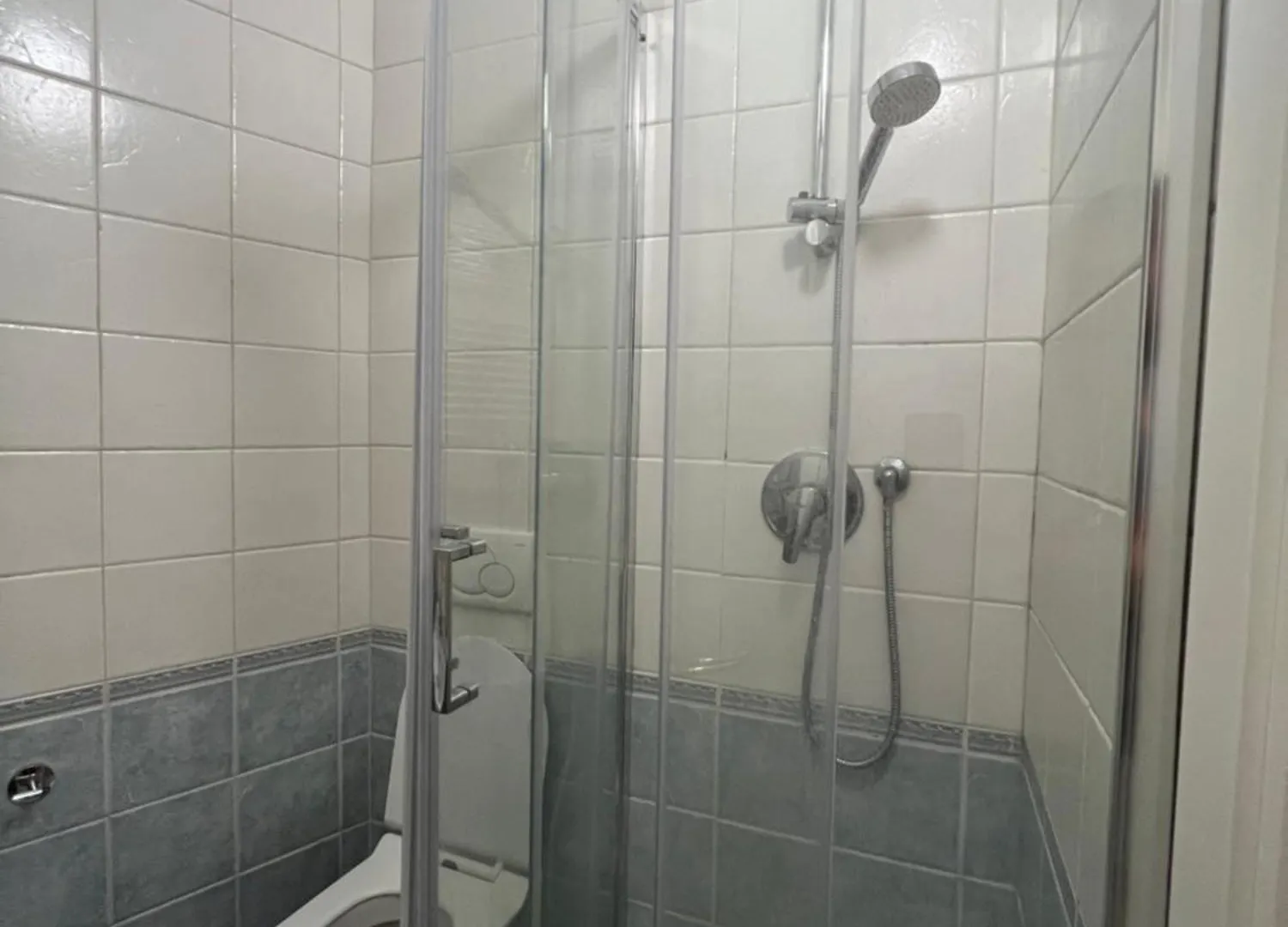 Pensionat Amrani Rooms Verona